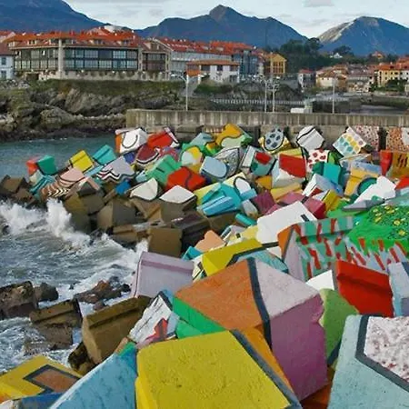 Duplex Centro-playa, Tranquilo Y Con Garaje Llanes