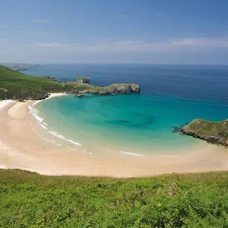 Duplex Centro-playa, Tranquilo Y Con Garaje Llanes