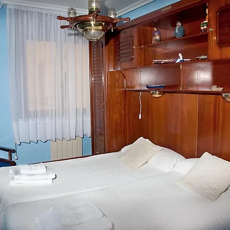 Duplex Centro-playa, Tranquilo Y Con Garaje Appartement Llanes